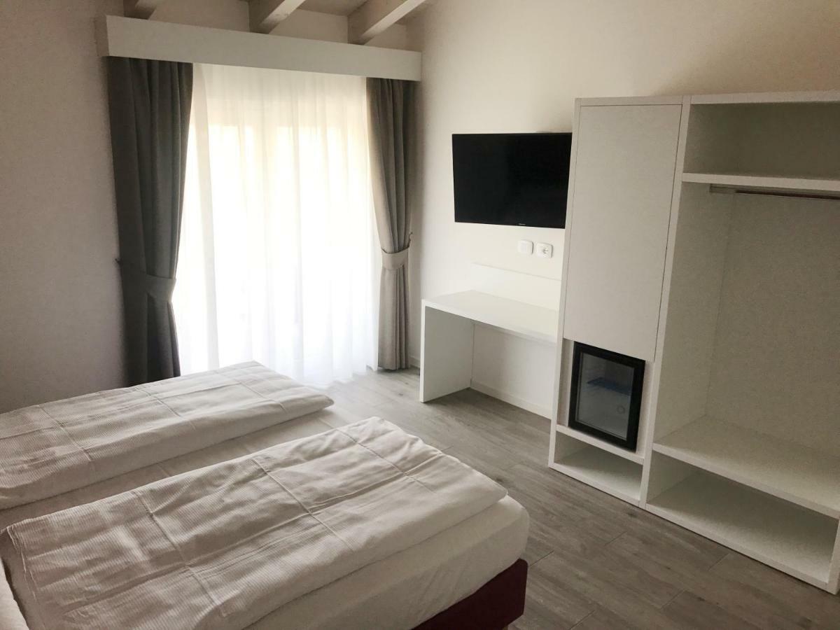 Maso Tobel Riva Del Garda Villa Exterior photo